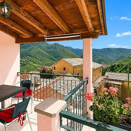 Appartamento 2 Bedroom Stunning In Comuneglia *