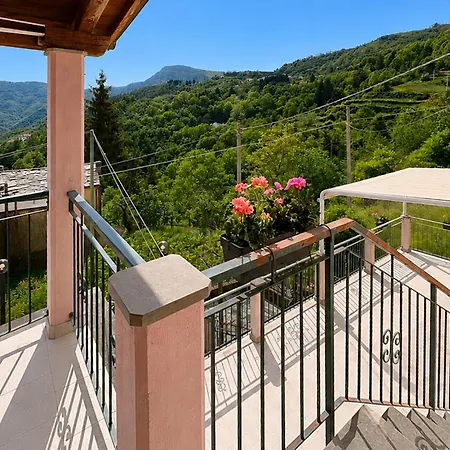 Appartamento 2 Bedroom Stunning In Comuneglia Cassego-Villa