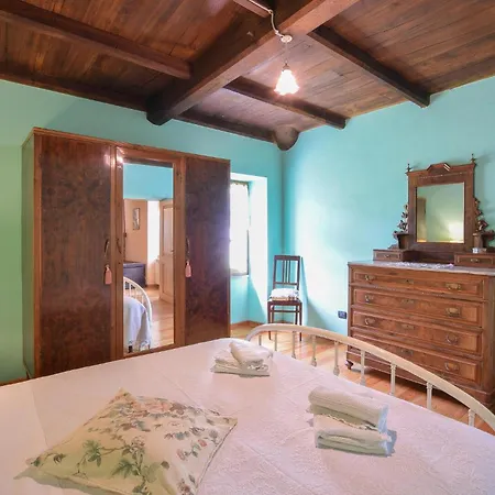 2 Bedroom Stunning In Comuneglia Cassego-Villa